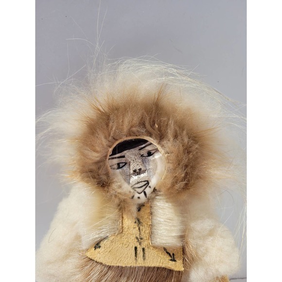 Vintage Ethnic Style Brown Shaman Fur‎ Feathers Handmade Souvenir Doll - Picture 3 of 6